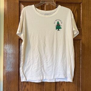 Winter sale 3 for 10 ❄️ Old Navy Cream T-Shirt